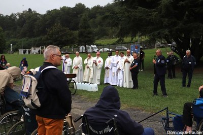 Lourdes 2024   Jour 2   DG   058